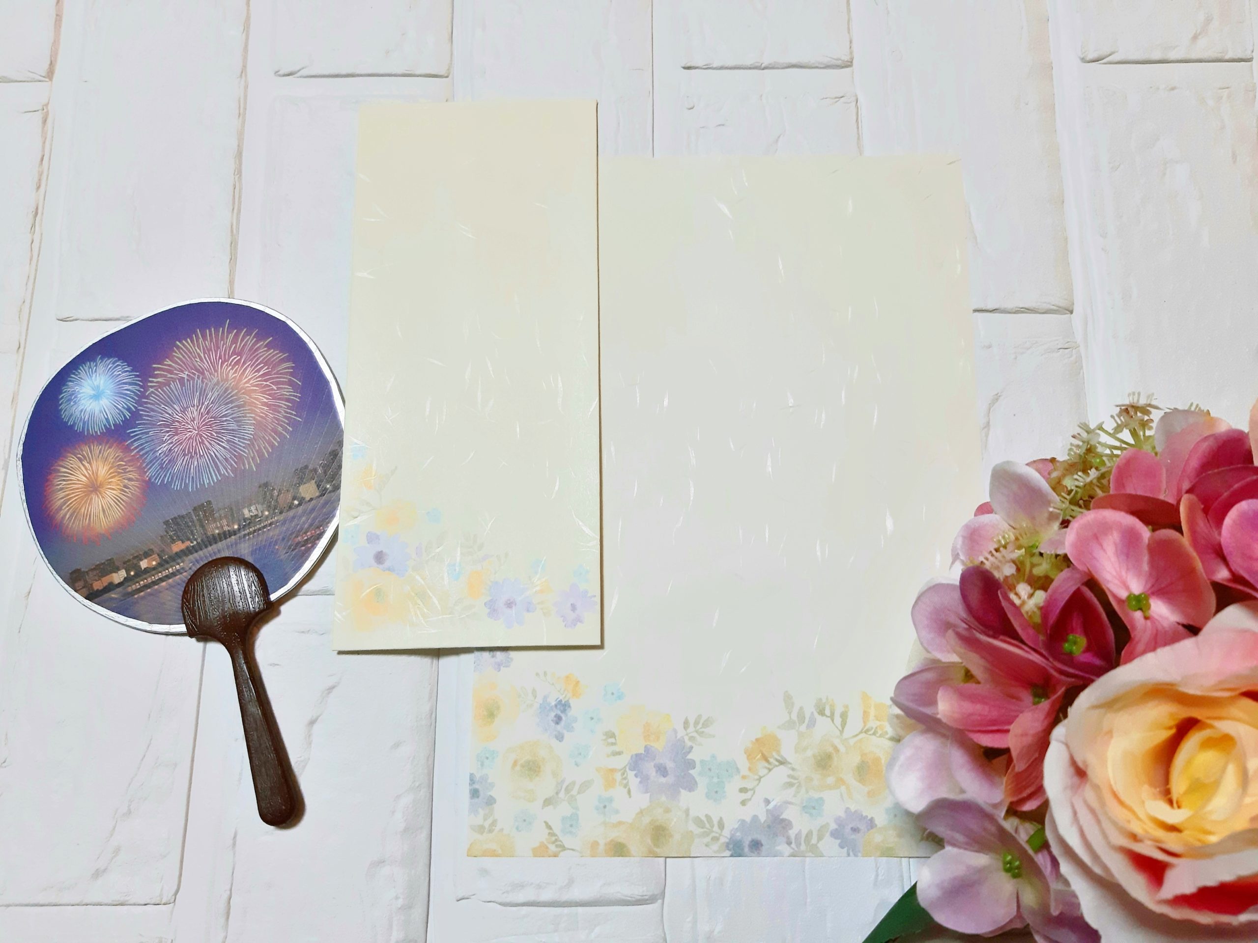 Long envelope yellow flower